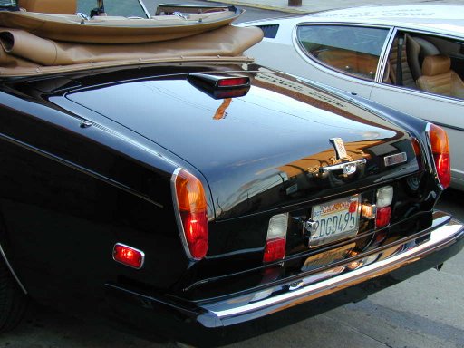 Rolls-Royce Corniche II uit 1986.