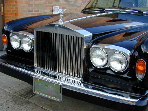 Rolls-Royce Corniche II uit 1986.