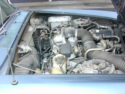 The 6750 cc V8 of the Silver Shadow from 1974.
